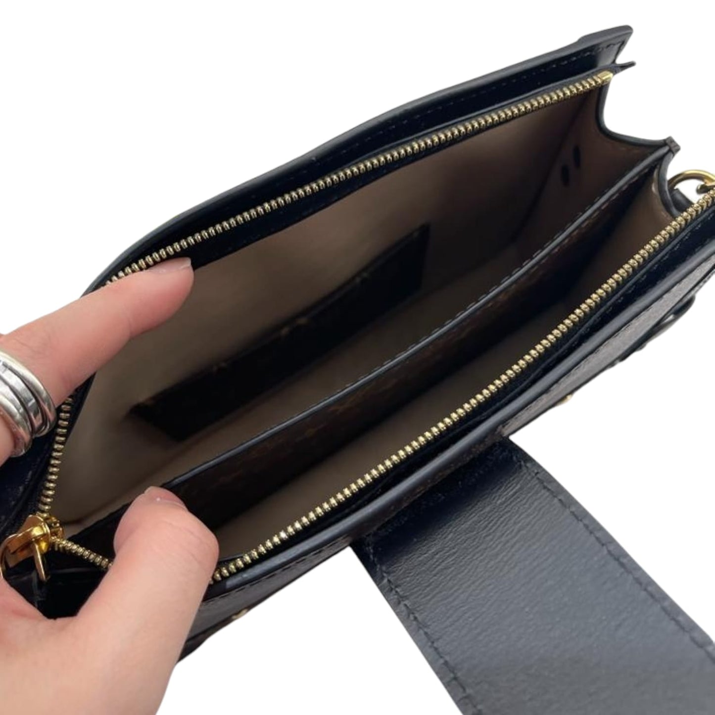 Louis-Vuitton Trunk Clutch Reverse Monogram GHW