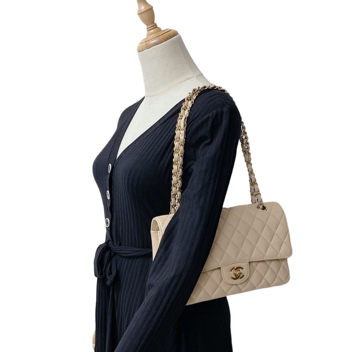 Classic Flap Medium Caviar Beige GHW