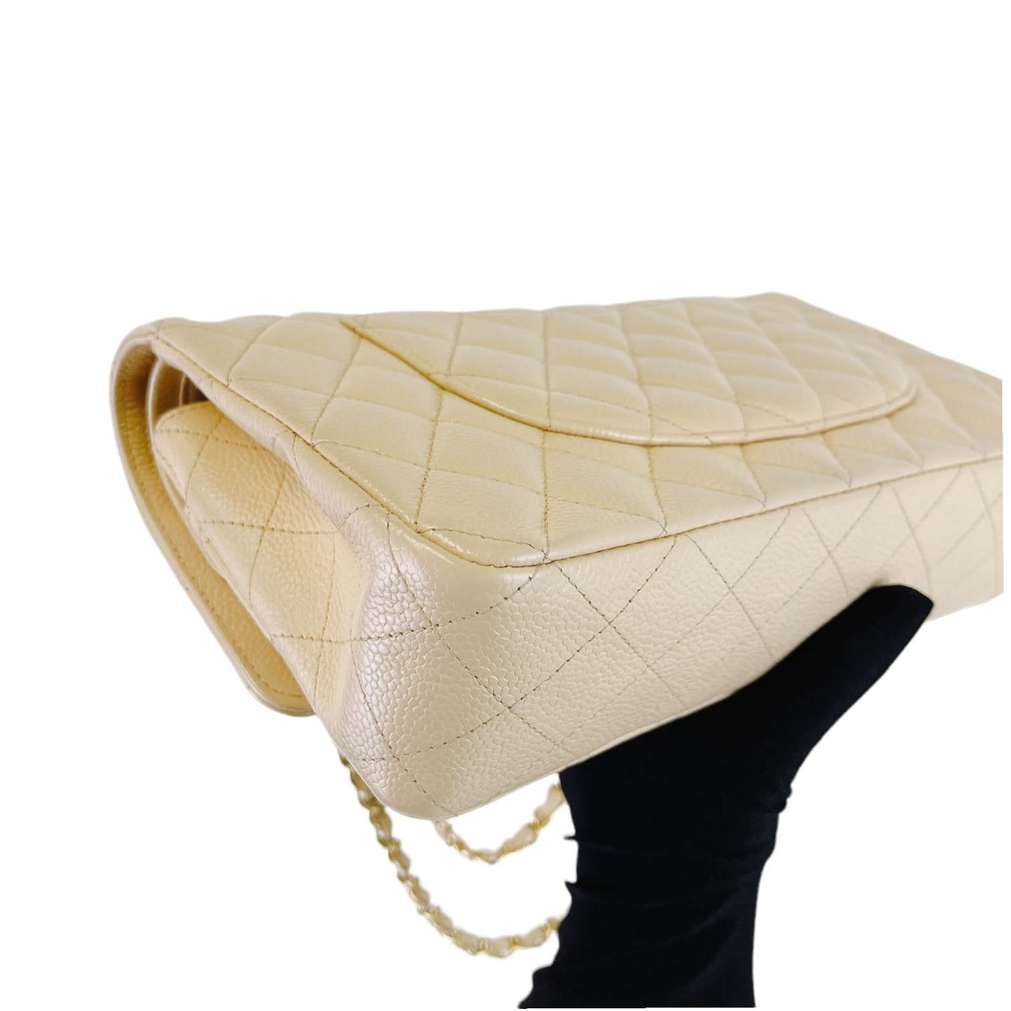 Classic Flap Medium Caviar Beige GHW