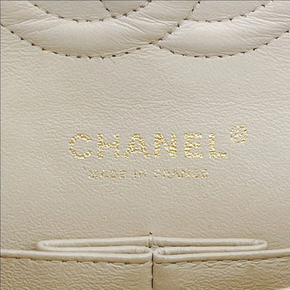Classic Flap Medium Caviar Beige GHW
