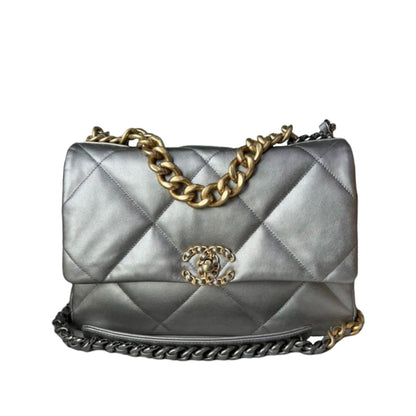 Large 19 Lambskin Silver MHW