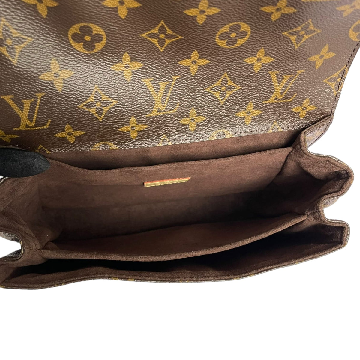 Louis-Vuitton Monogram Classic Pochette Métis GHW