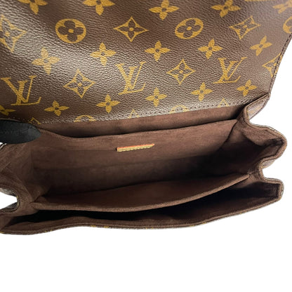 Louis-Vuitton Monogram Classic Pochette Métis GHW