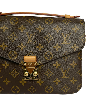 Louis-Vuitton Monogram Classic Pochette Métis GHW