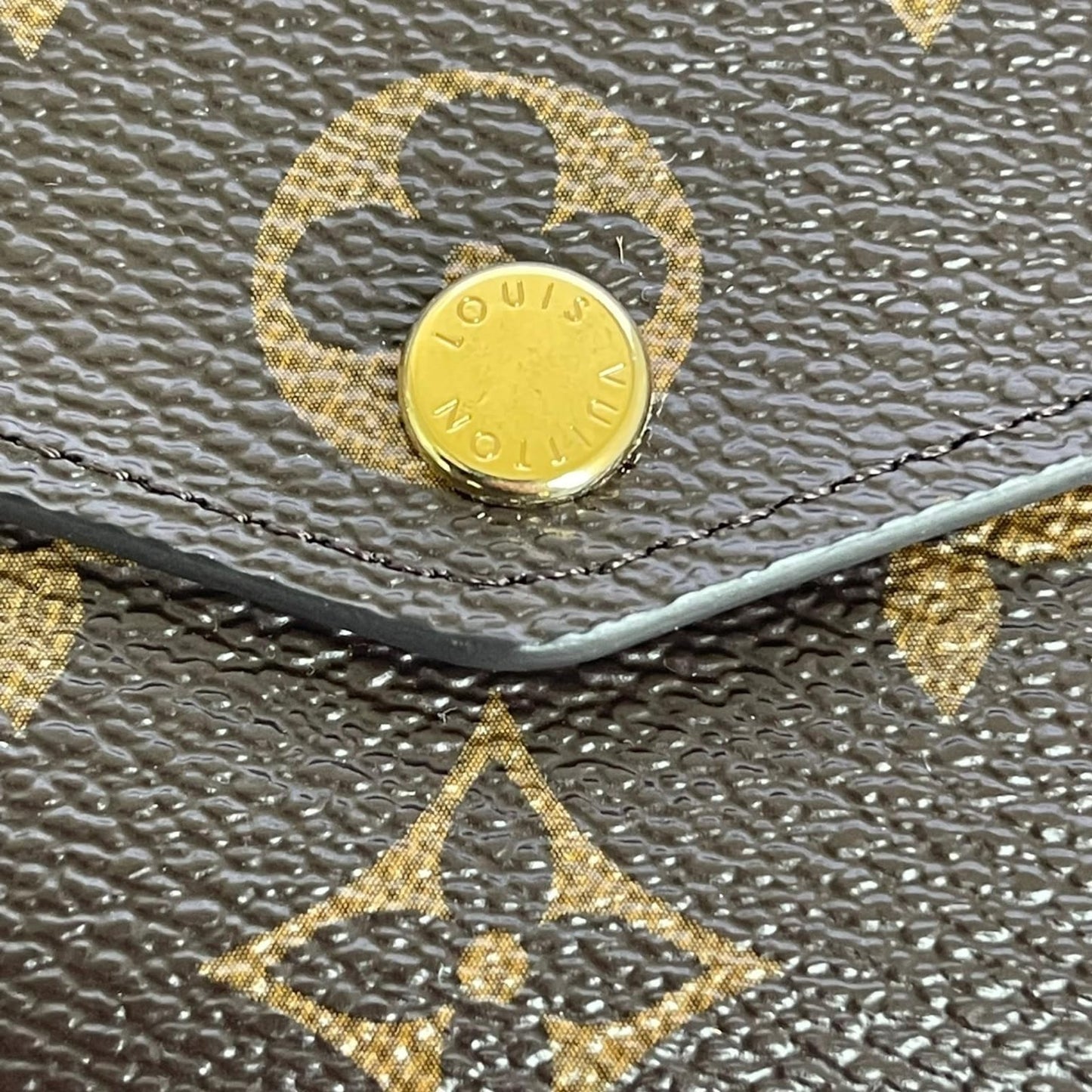 Louis-Vuitton Sarah Wallet Rose Ballerine GHW