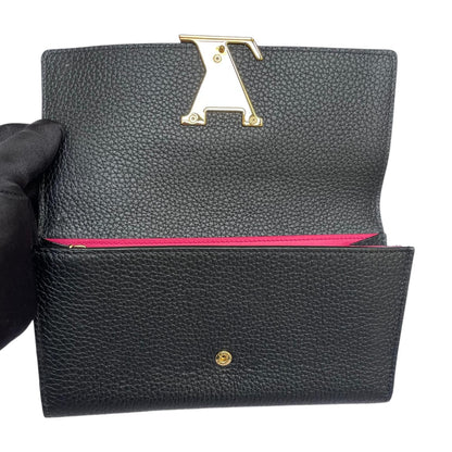 Louis-Vuitton Capucines Wallet Taurillon Black GHW