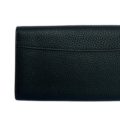 Louis-Vuitton Capucines Wallet Taurillon Black GHW
