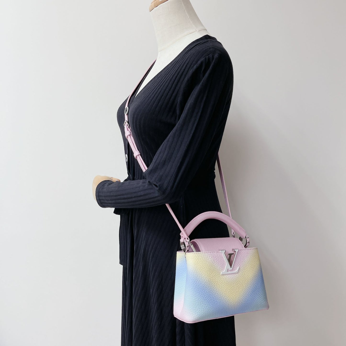 Louis-Vuitton Mini Capucines Rainbow SHW