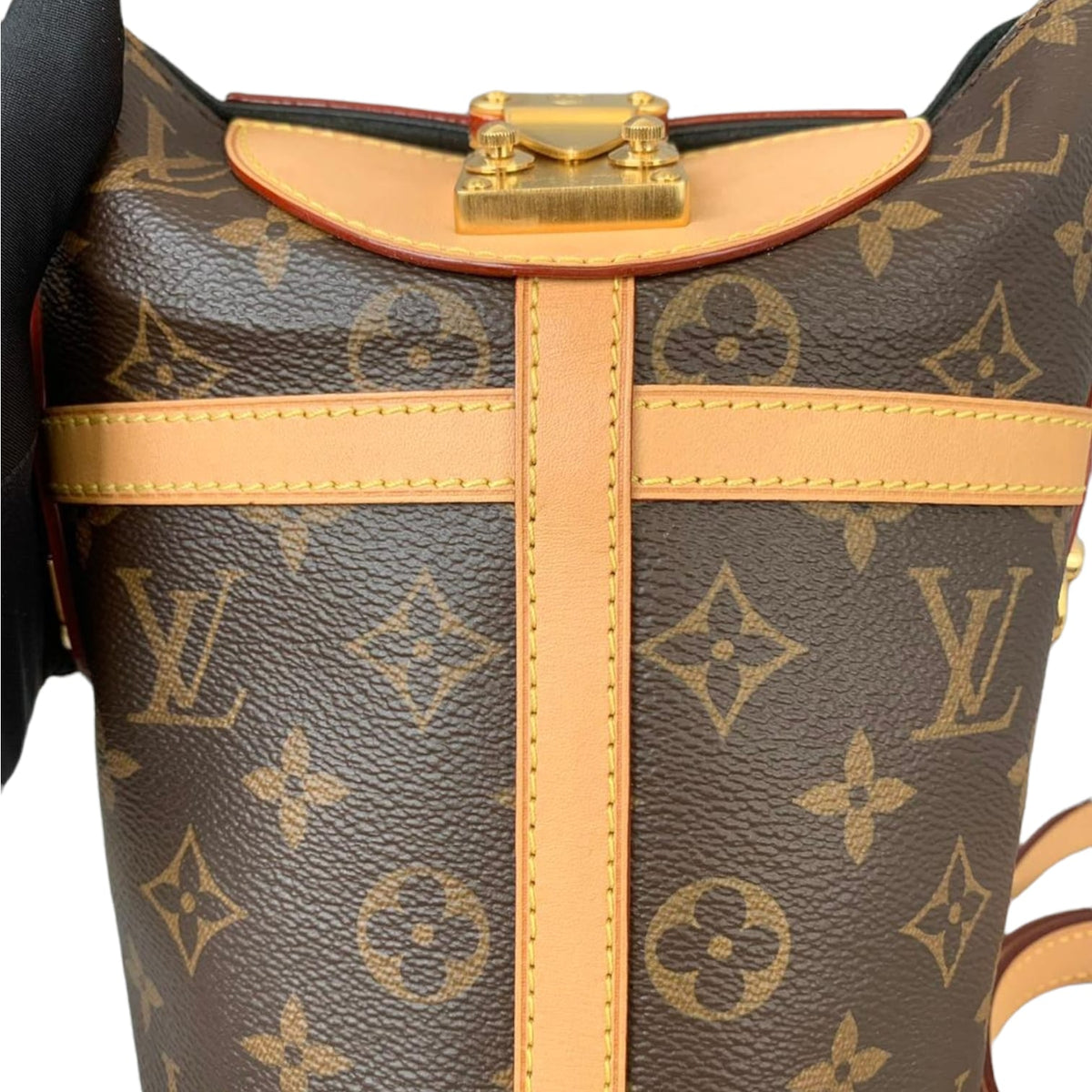 Louis-Vuitton Duffle Bag Monogram Canvas GHW