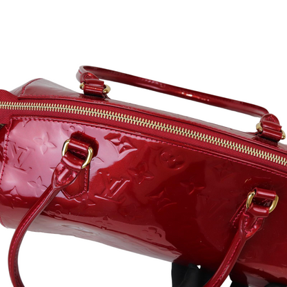 Louis-Vuitton Vernis Sherwood PM Monogram Red GHW