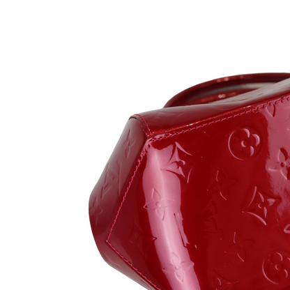 Louis-Vuitton Vernis Sherwood PM Monogram Red GHW