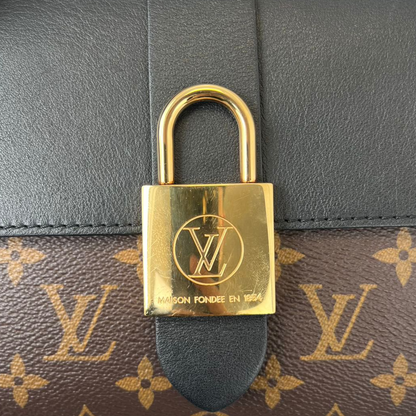 Louis-Vuitton Monogram Locky BB Black GHW