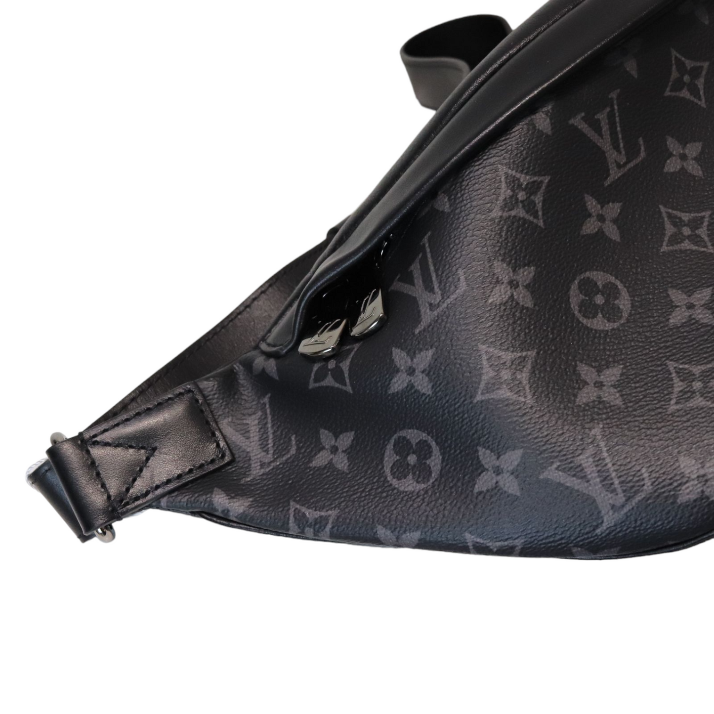 Louis-Vuitton Monogram Discovery Bum Bag