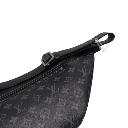 Louis-Vuitton Monogram Discovery Bum Bag