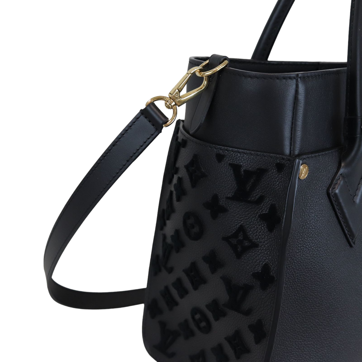 Louis-Vuitton Calfskin Monogram Tufting On My Side Black