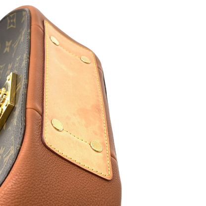 Louis-Vuitton Monogram Eden MM Camel GHW