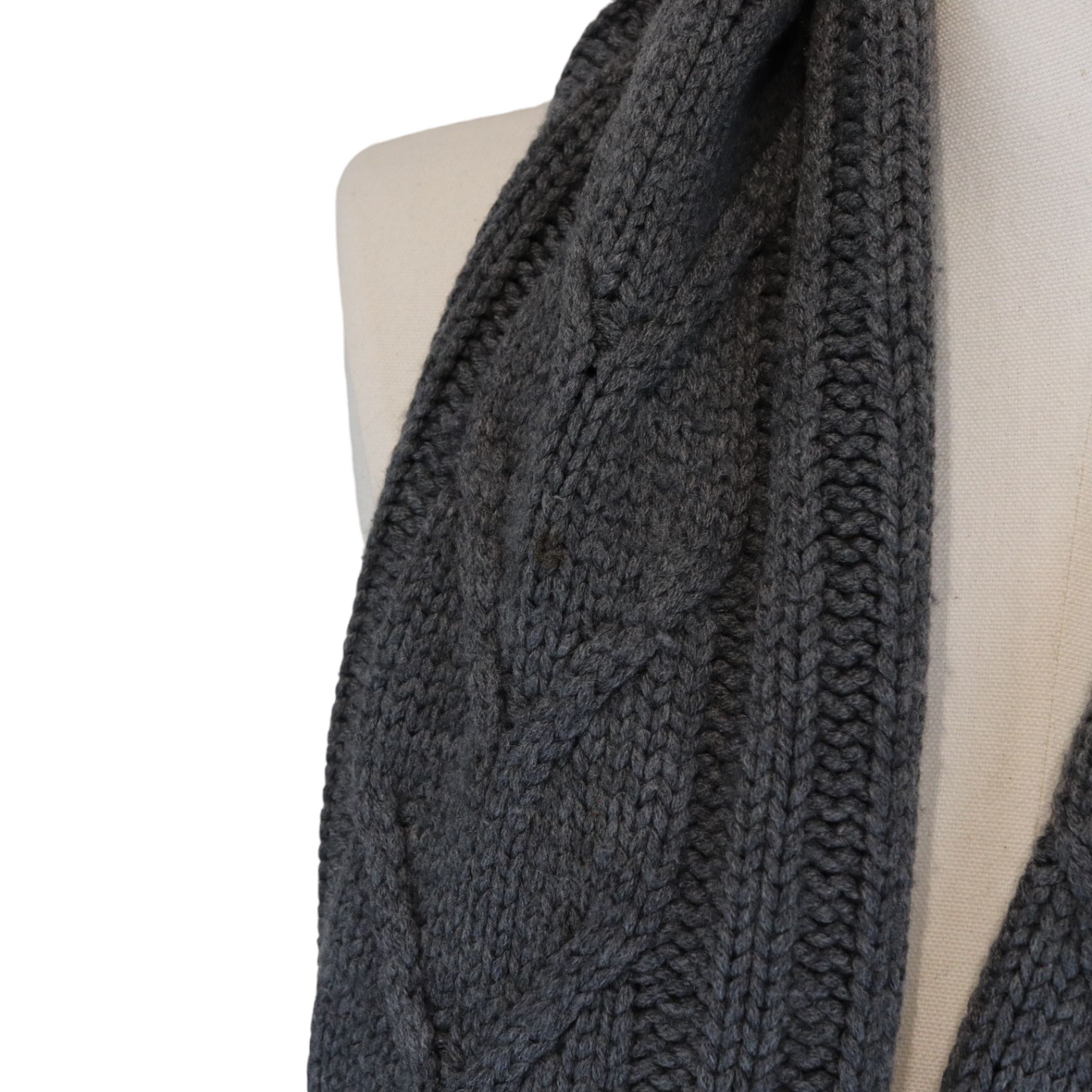 Louis-Vuitton Men’s Wool Scarf Grey