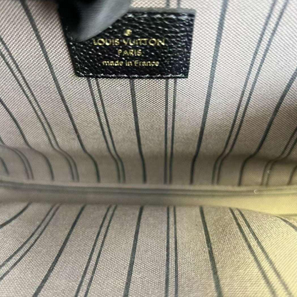 Louis-Vuitton Empreinte Pochette Metis Black GHW