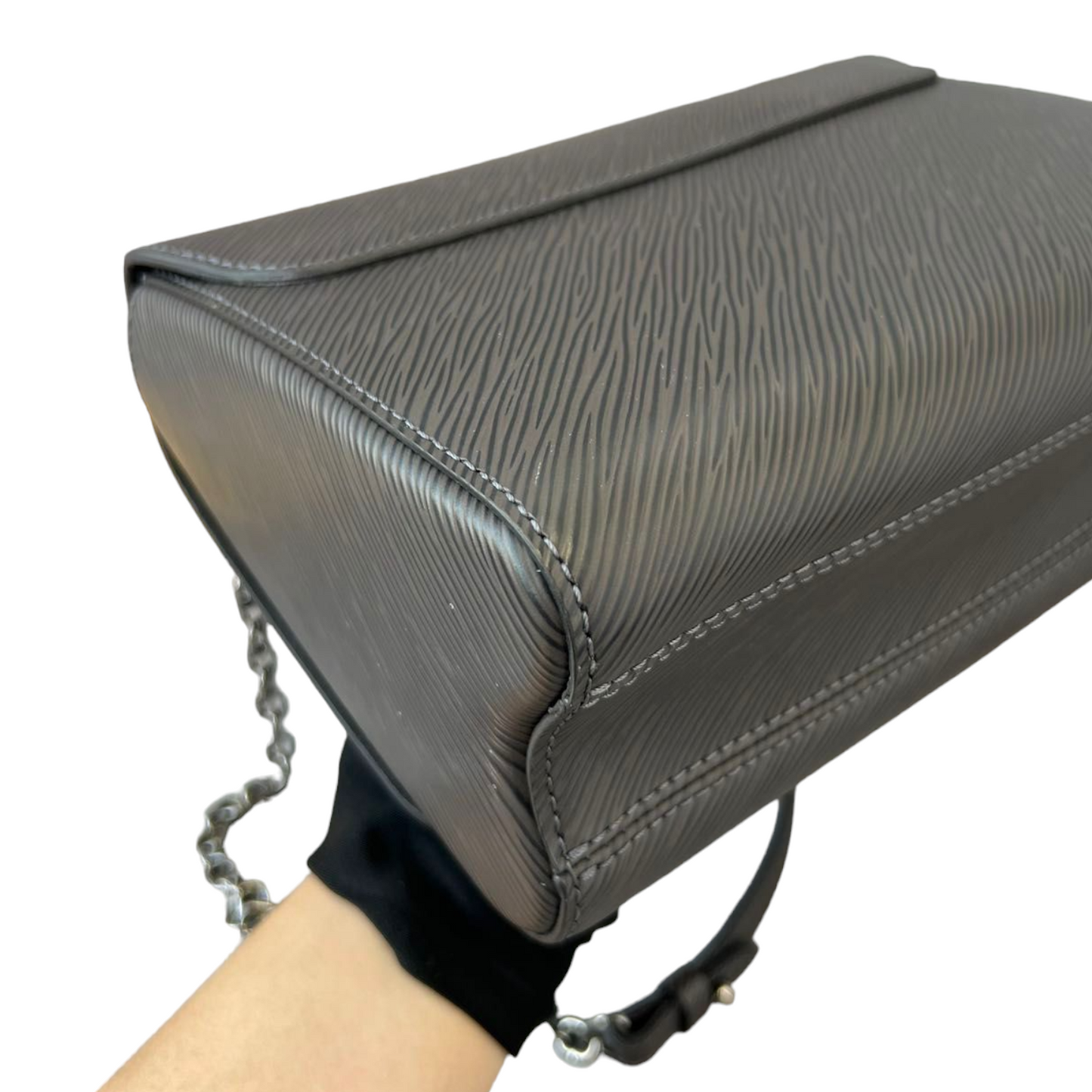 Louis-Vuitton Epi Twist Shoulder Bag MM Noir Grey SHW