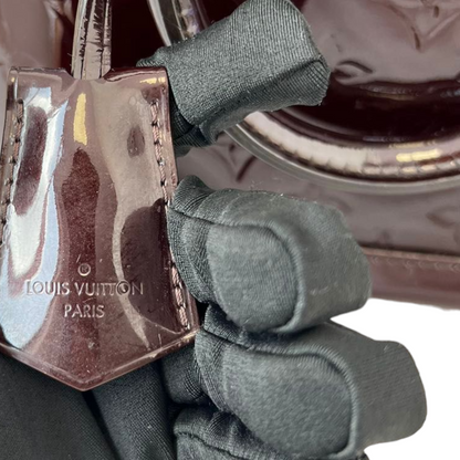 Louis-Vuitton Vernis Alma BB Amarante GHW