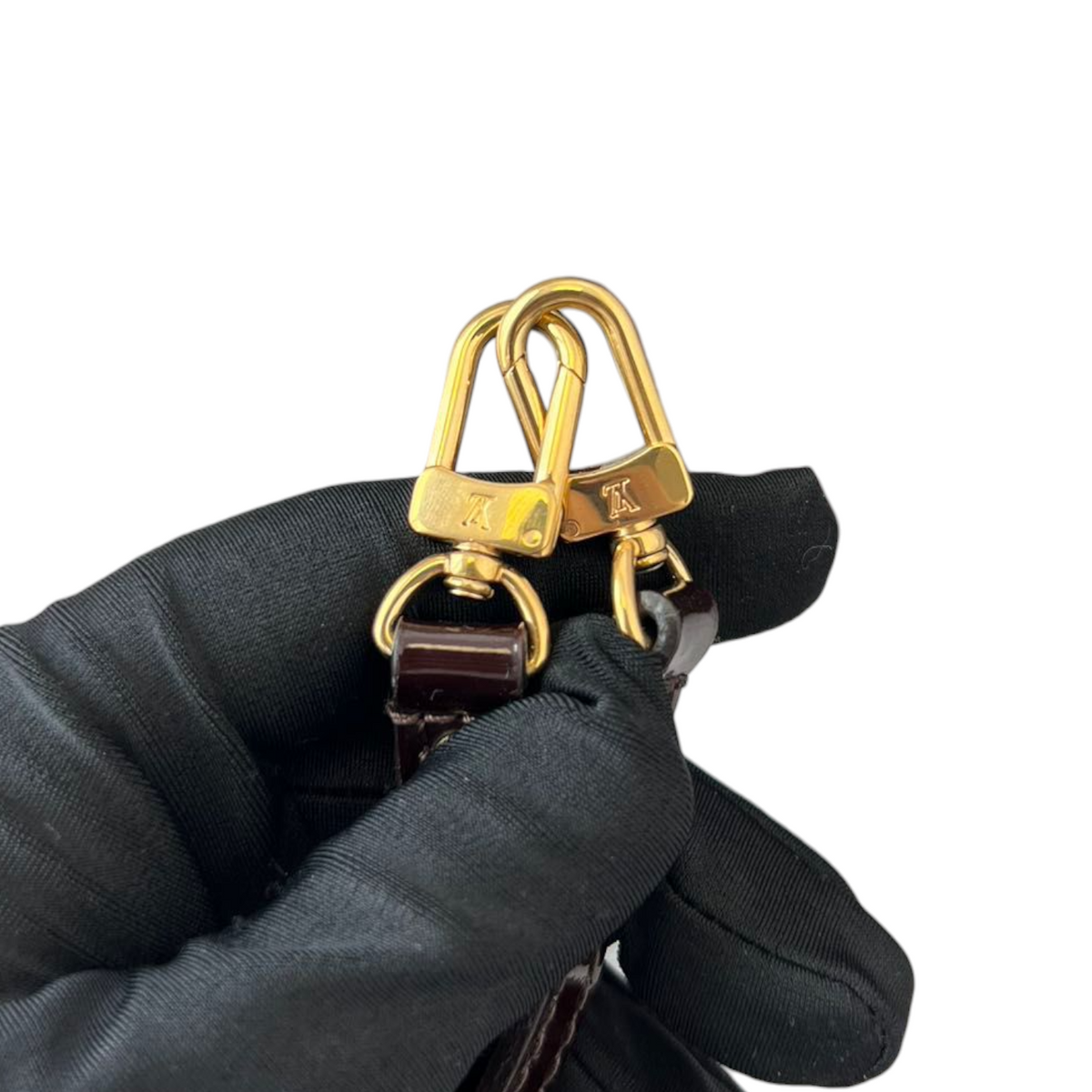 Louis-Vuitton Vernis Alma BB Amarante GHW