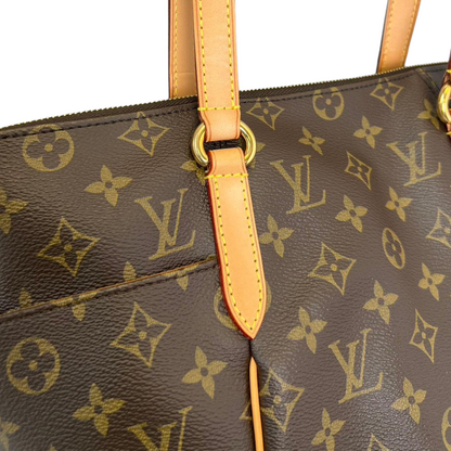 Louis-Vuitton Monogram Totally MM GHW