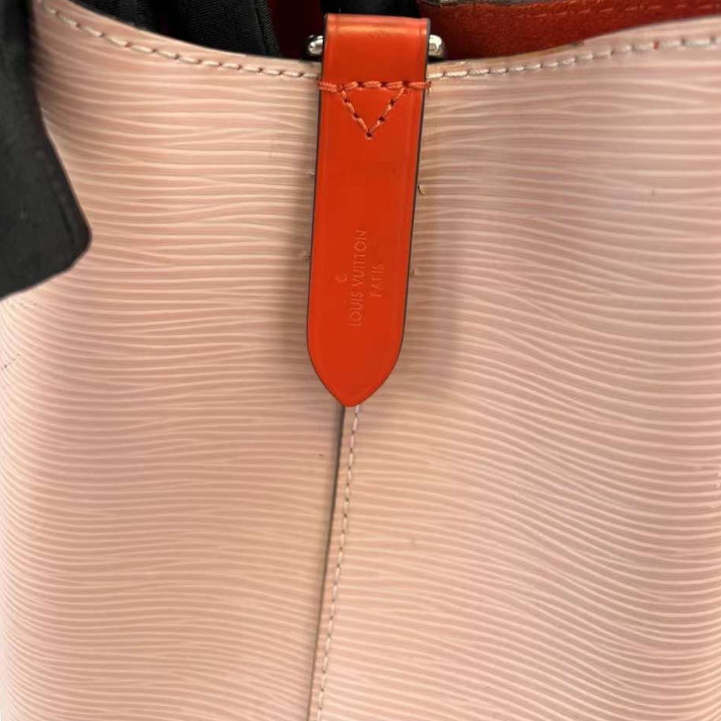 Louis-Vuitton Epi Neo Noe Rose Ballerine Orange SHW
