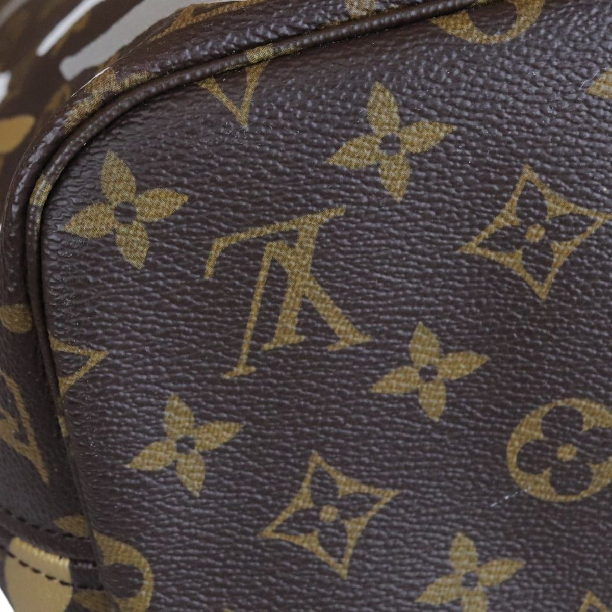 Louis-Vuitton Neverfull MM X Lol Monogram Gold Silver GHW