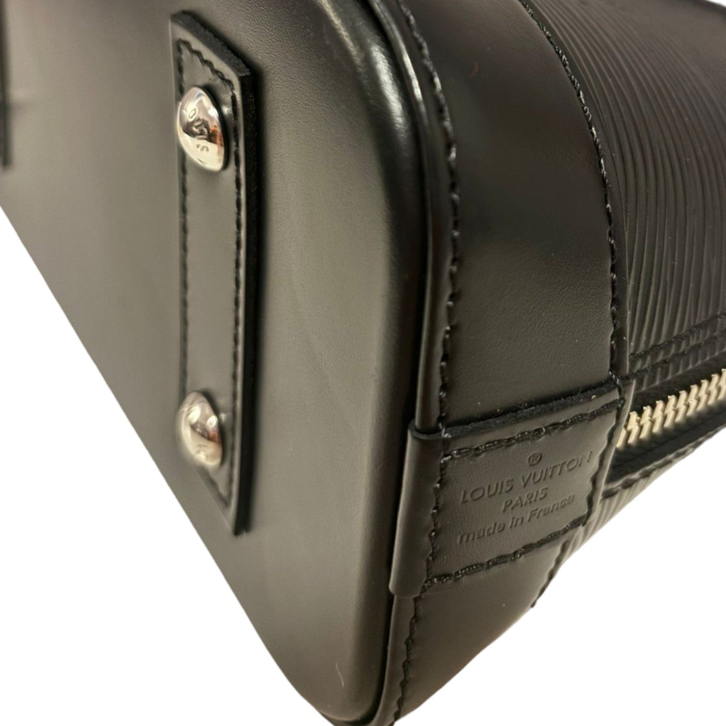 Louis-Vuitton Alma BB Epi Leather Black SHW