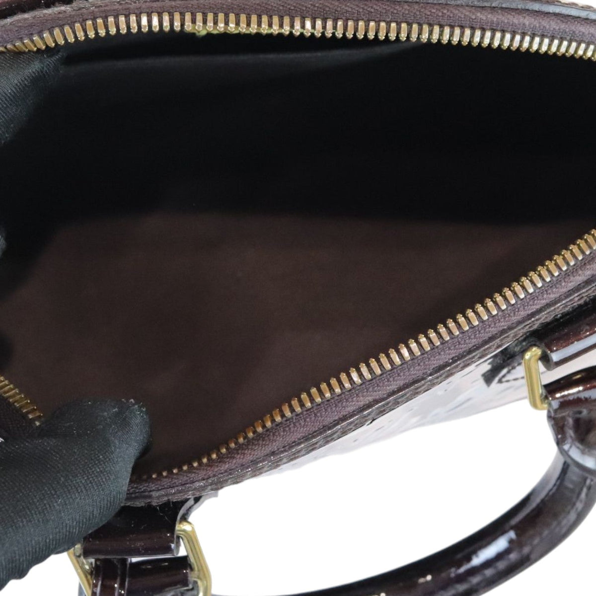 Louis-Vuitton Alma BB Vernis Patent Amarante GHW