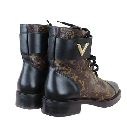 Louis-Vuitton Wonderland Flat Ranger Boots Calfskin Black Size 38