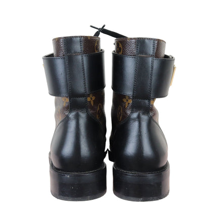 Louis-Vuitton Wonderland Flat Ranger Boots Calfskin Black Size 38