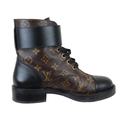 Louis-Vuitton Wonderland Flat Ranger Boots Calfskin Black Size 38