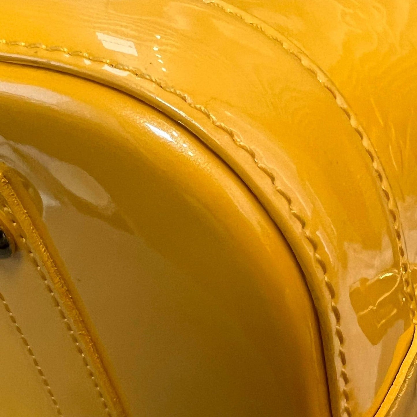 Louis-Vuitton Alma PM Vernis Patent Sunflower Yellow GHW
