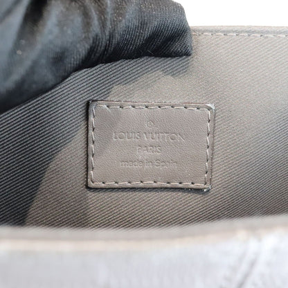 Louis-Vuitton District MM Damier Infini Grey SHW