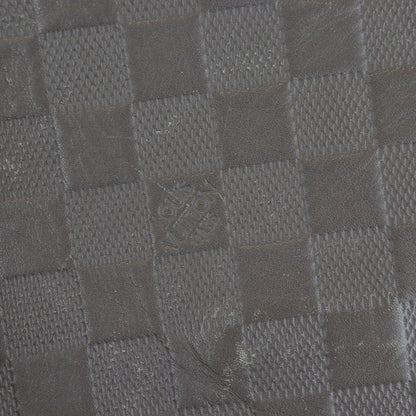 Louis-Vuitton District MM Damier Infini Grey SHW