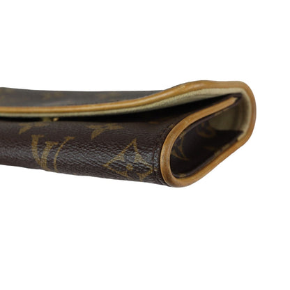 Louis-Vuitton Twin Pochette PM Monogram Brown GHW
