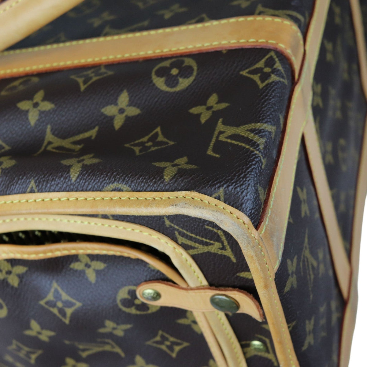Louis-Vuitton Sac Chien 40 Pet Carrier Monogram Brown GHW