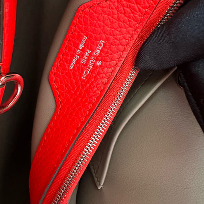 Louis-Vuitton Capucines MM Taurillon Calfskin Red SHW