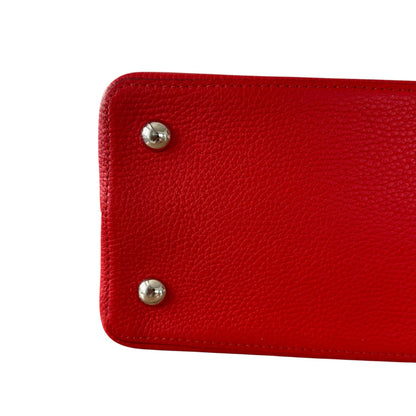 Louis-Vuitton Capucines MM Taurillon Calfskin Red SHW