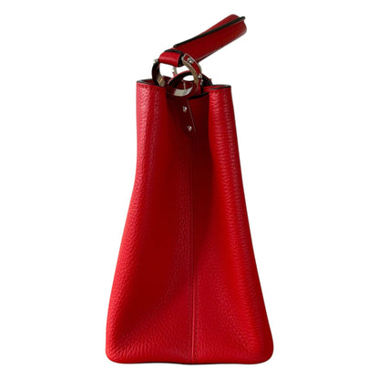 Louis-Vuitton Capucines MM Taurillon Calfskin Red SHW