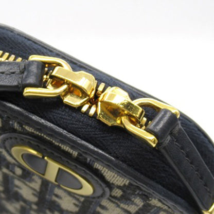 Oblique 30 Montaigne Phone Holder