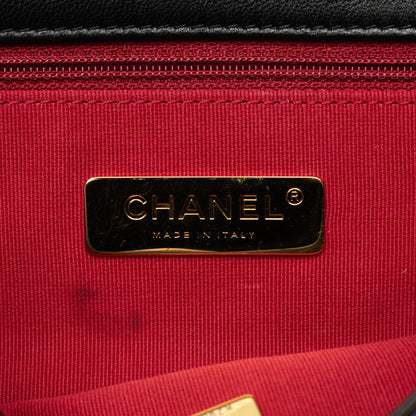 Chanel Chanel 19 Flap Bag  Leather Shoulder Bag in Excellent condition