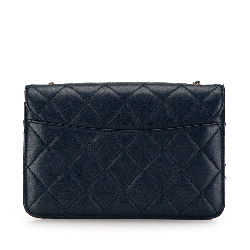 Chanel Quilted Leather Beauty Lock Shoulder Bag Leather Shoulder Bag in Good condition