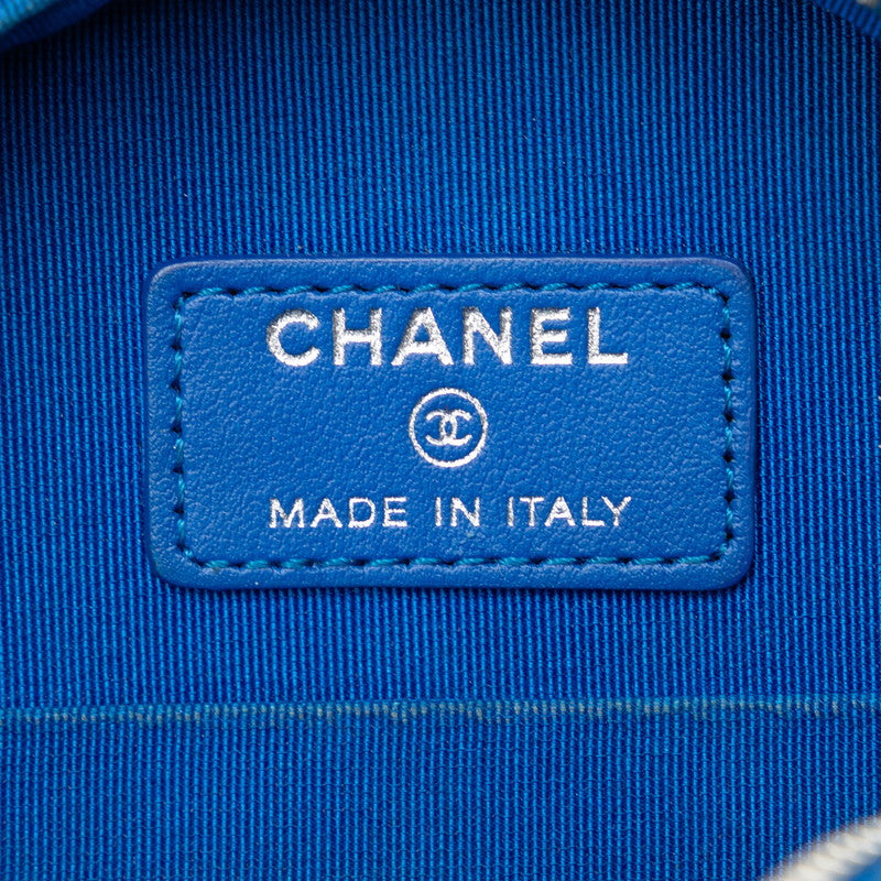 Chanel Tweed Round Clutch with Chain Canvas Crossbody Bag in Good condition