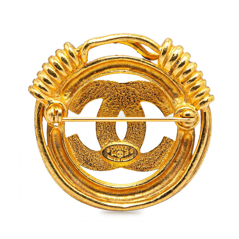 Chanel CC Medallion Brooch  Metal Brooch in Good condition