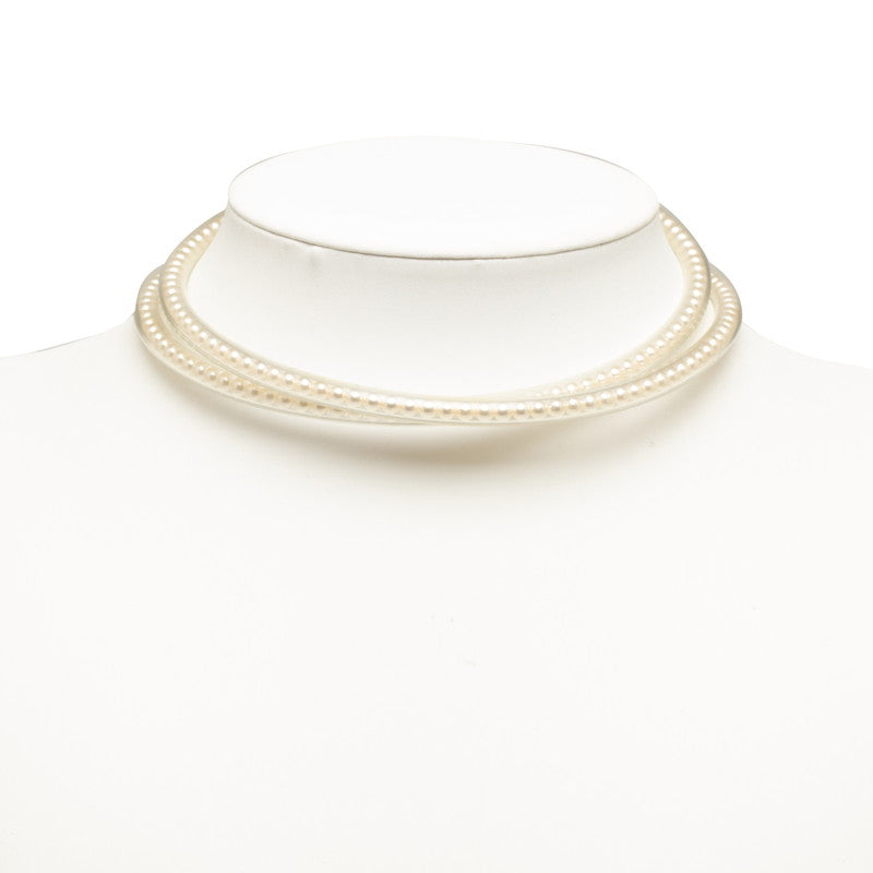 Chanel Faux Pearl Necklace  Natural Material Necklace in Good condition