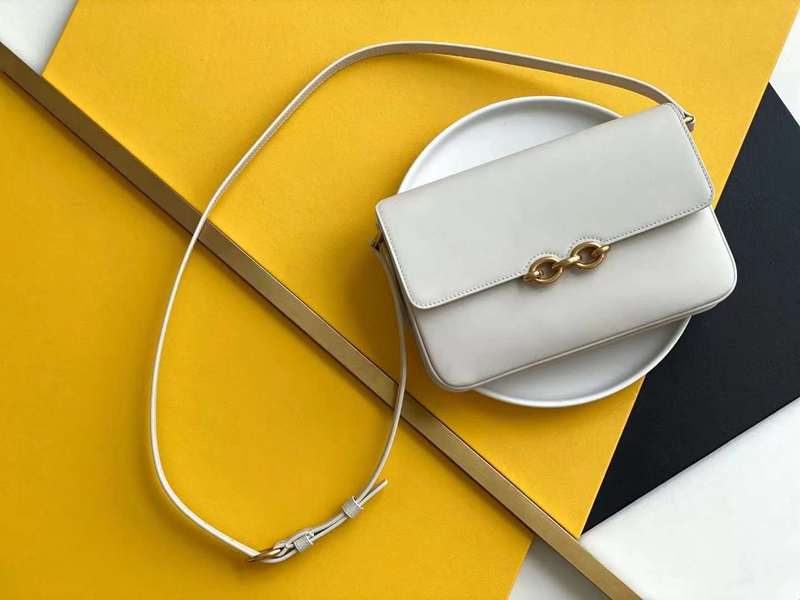 Yves Saint Laurent - Bags   128
