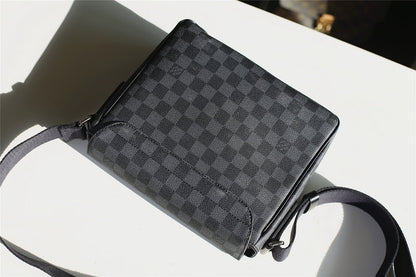 Franco Shops - Louis Vuittons  - 10415