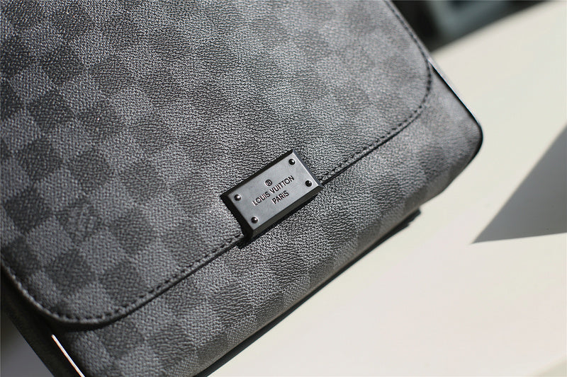 Franco Shops - Louis Vuittons  - 10415
